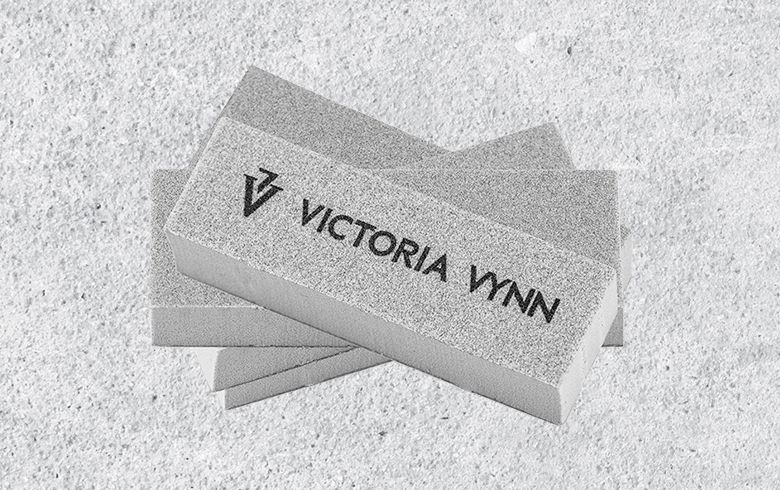 MINI NAIL BUFFER - VICTORIA VYNN