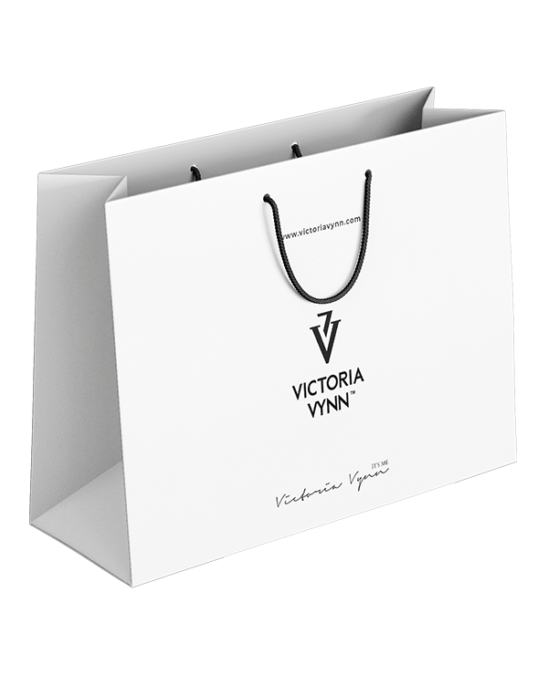 TOREBKA PREZENTOWA biała z logo Victoria Vynn - VICTORIA VYNN